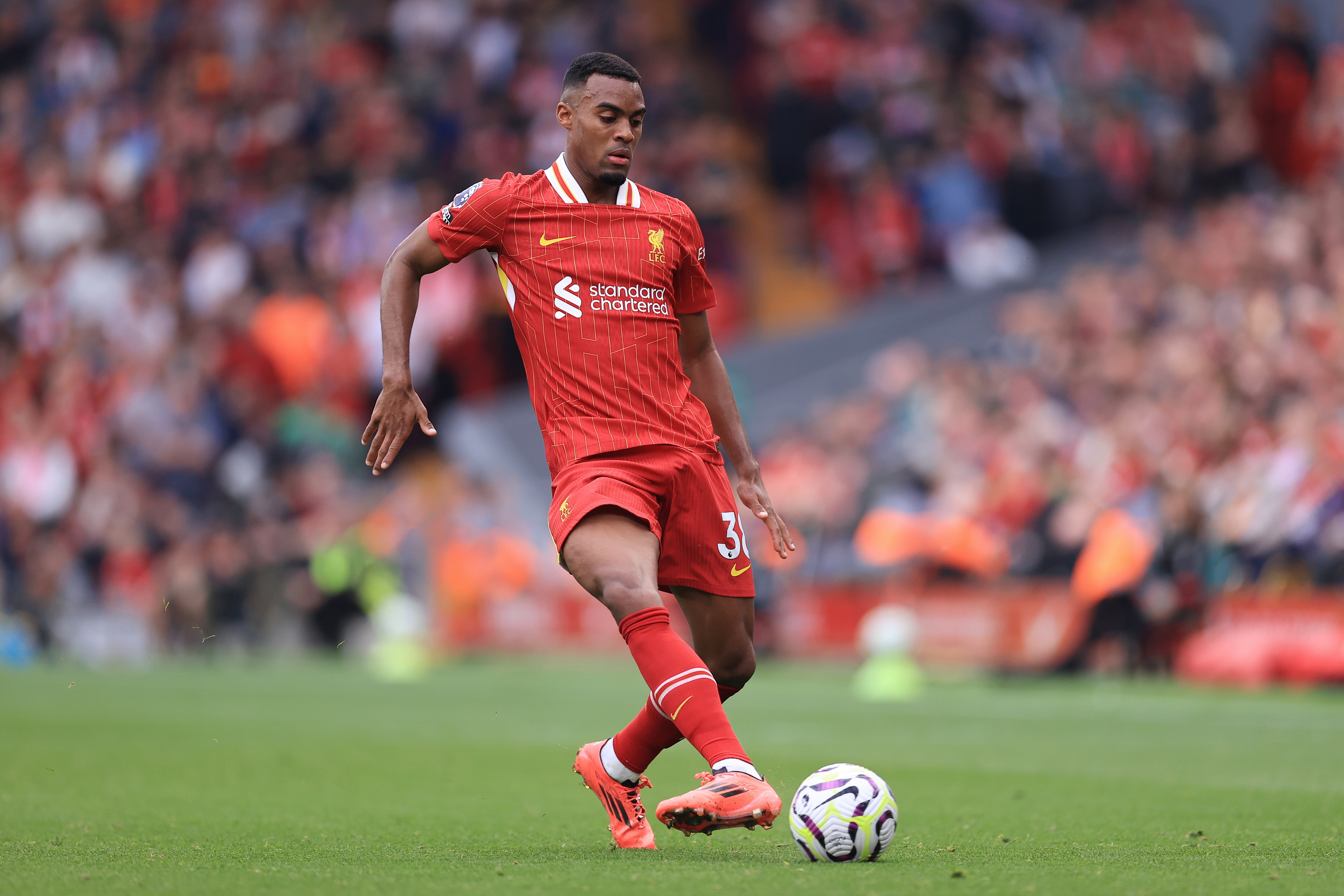 官方：赫拉芬贝赫将在返回利物浦后评估伤情